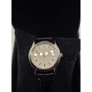 Dollar General / Family Dollar Ladies' Watch. NEW With BOX. New Battery